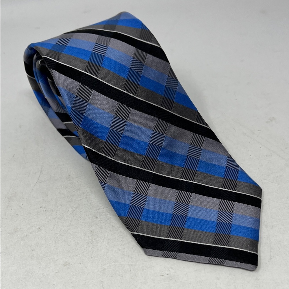 MICHAEL KORS PLAID TIE 100% SILK BLACK GRAY BLUE
